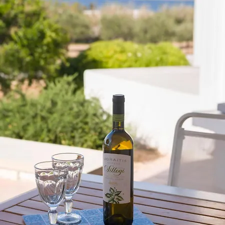 Paros Vivienda Naousa (Paros)