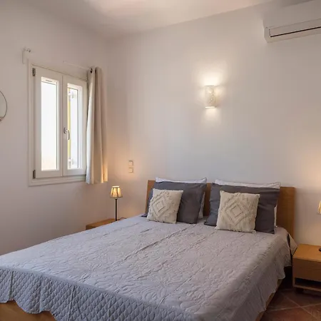 Paros Vivienda Holiday home *