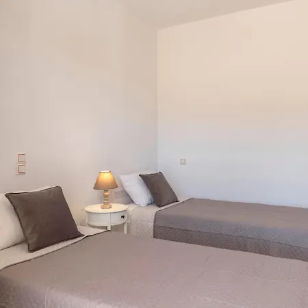Paros Vivienda * Naousa (Paros)