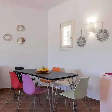 Paros Vivienda Naousa (Paros)